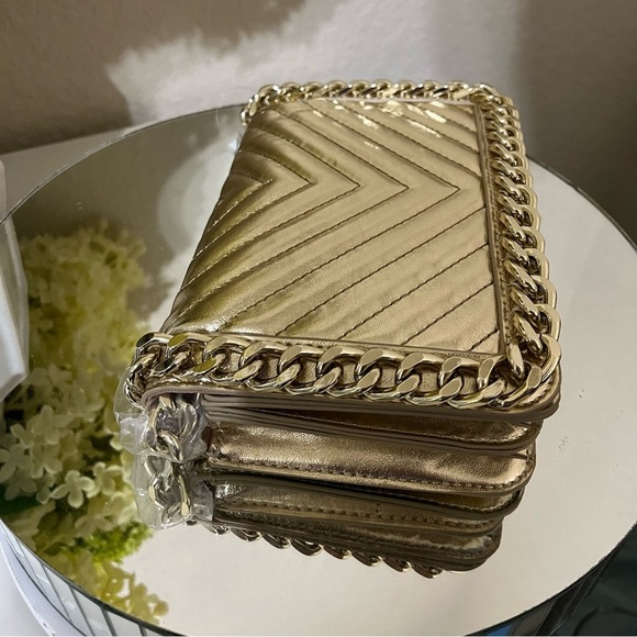 NWT Aldo Migreenwaldd Crossbody Bag, Gold - Picture 12 of 16